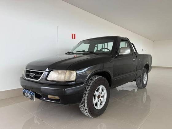 CHEVROLET S10 2.5 DLX 4X2 CD 8V TURBO DIESEL 4P MANUAL